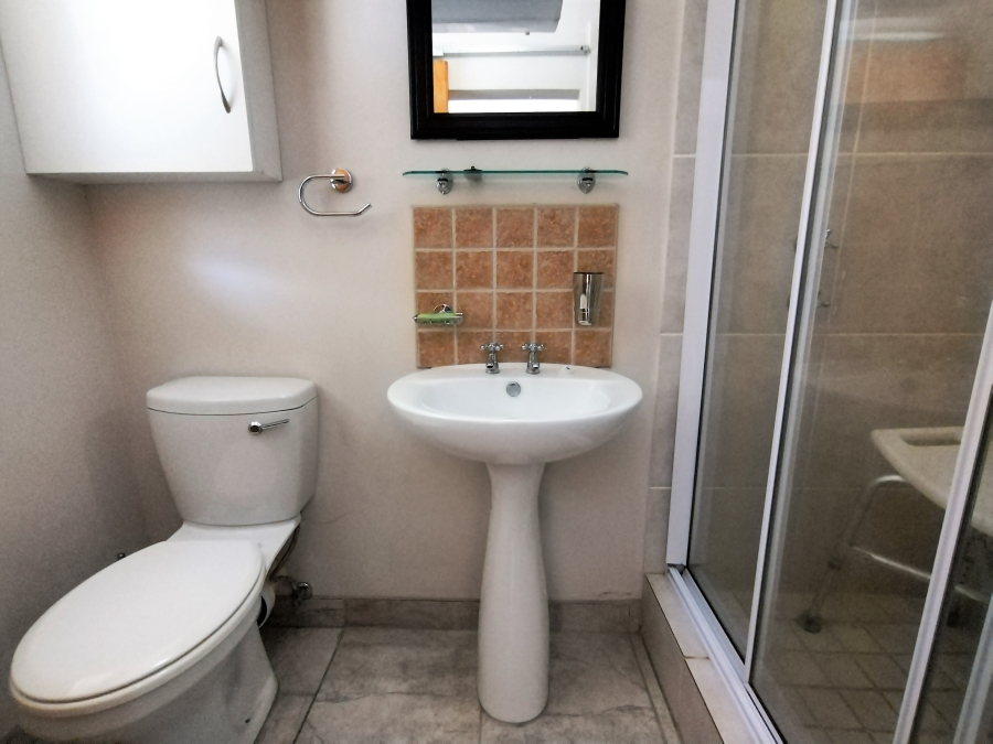 1 Bedroom Property for Sale in Ferreira Town Eastern Cape